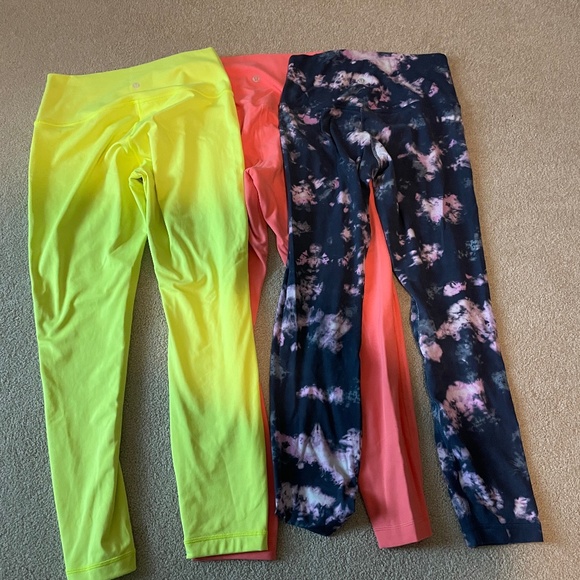 Lululemon leggings - Picture 2 of 4